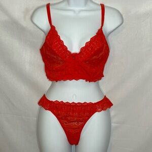 Brazilian Red Lace Bra Set size XL EUC